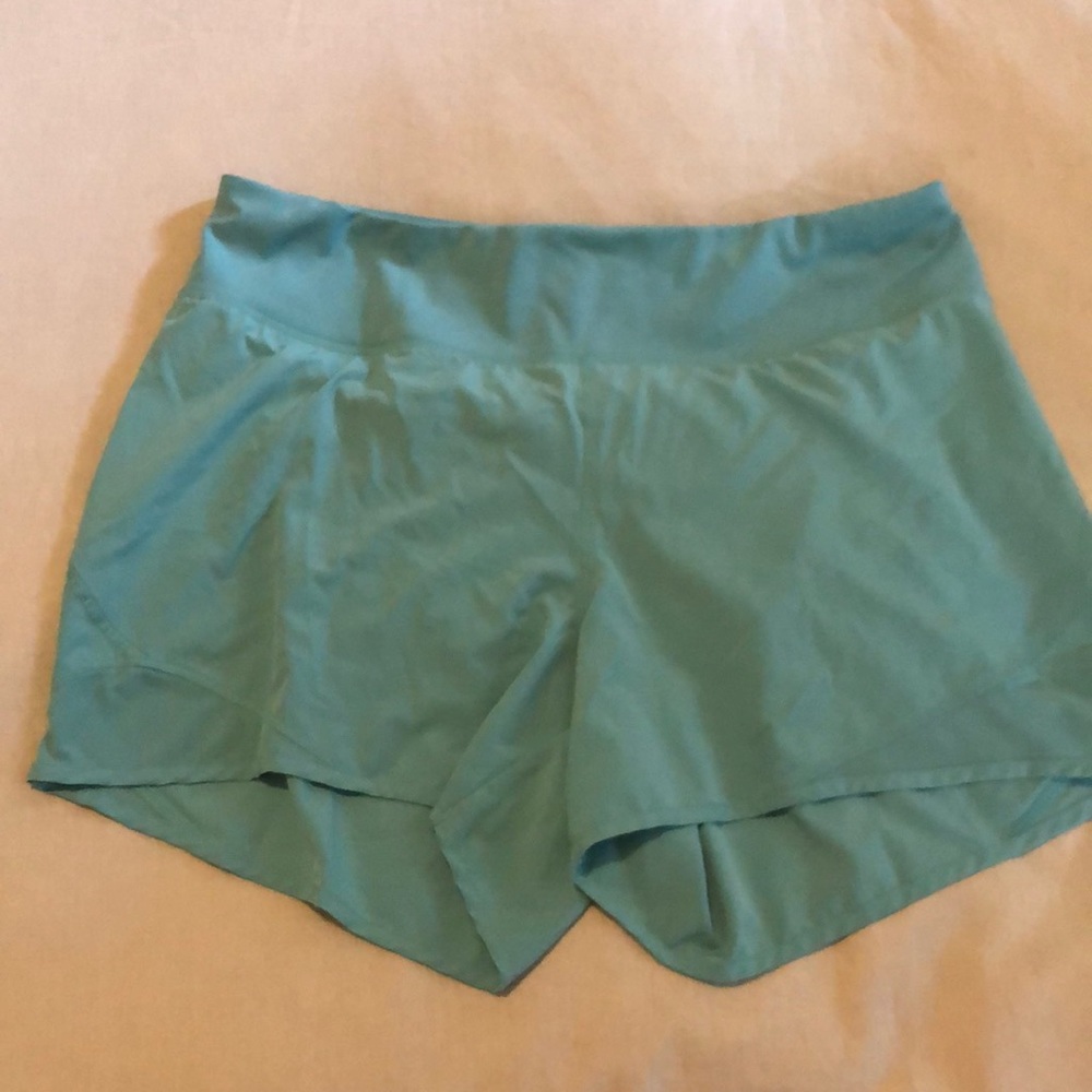 Old navy active shorts